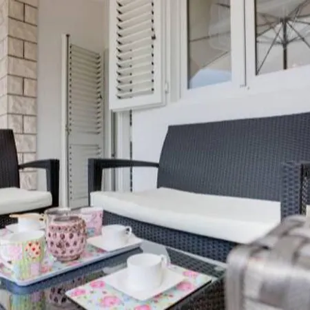 Апартаменты Taras